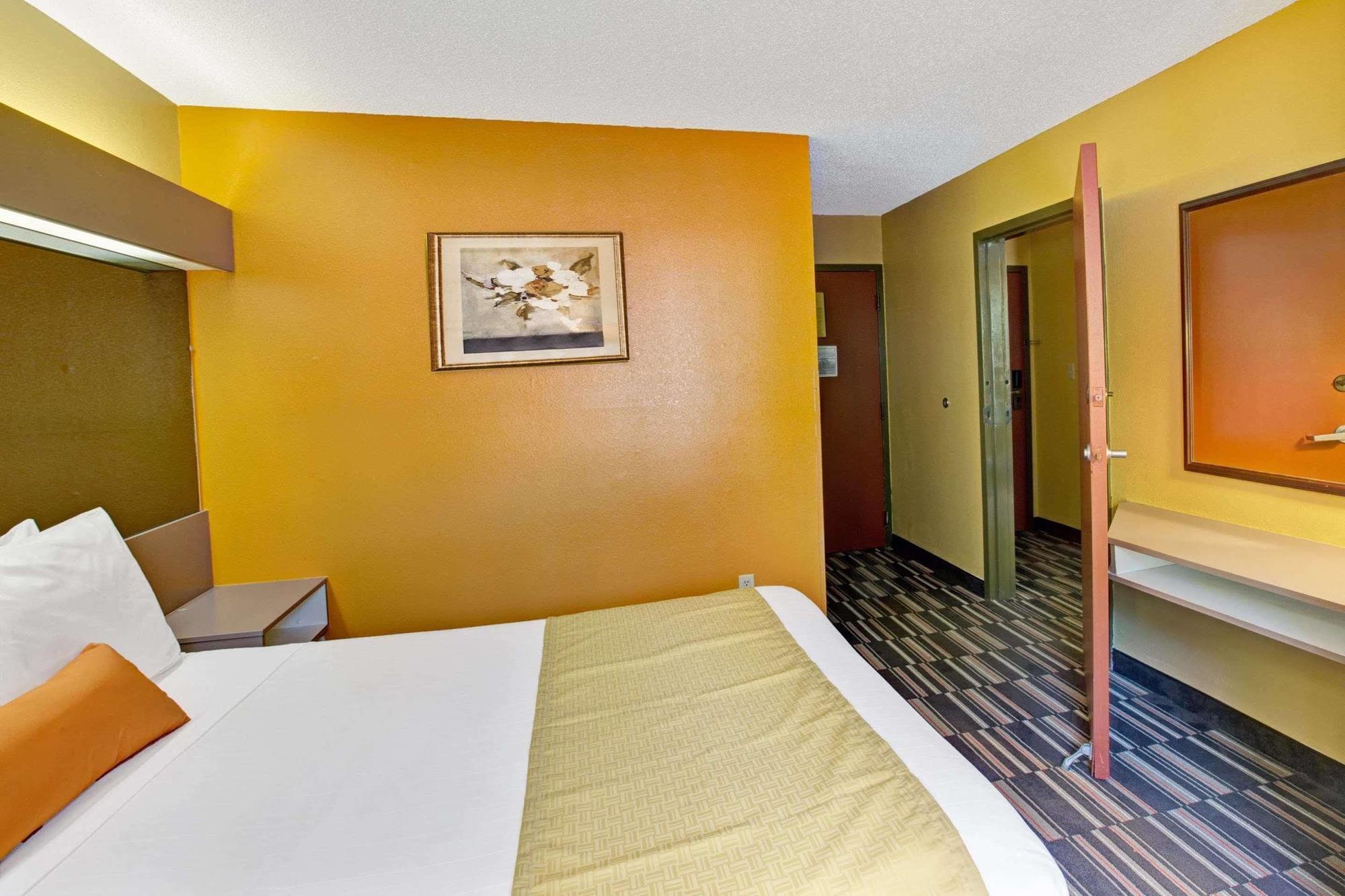 Microtel Inn & Suites By Wyndham Gatlinburg Exteriér fotografie