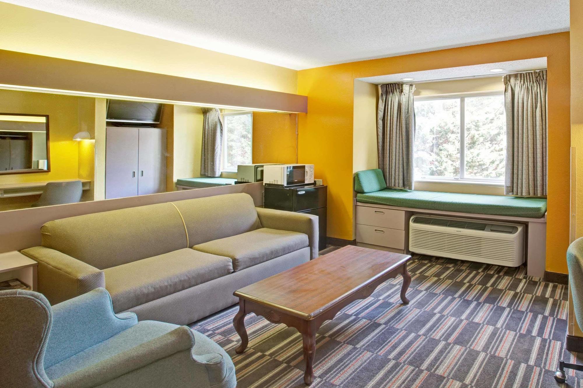 Microtel Inn & Suites By Wyndham Gatlinburg Exteriér fotografie